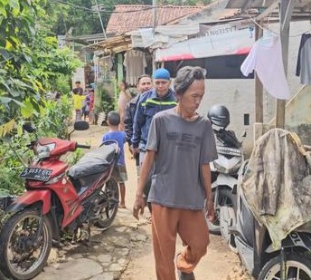 TNI menyebutkan ini karena kesalahpahaman semata, sama sekali tidak berniat rugikan warga